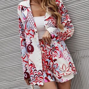 Graphic Print Belted Blouse & Shorts